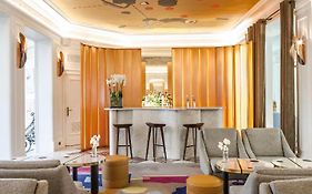 Hotel Vernet Champs Elysees Paris
